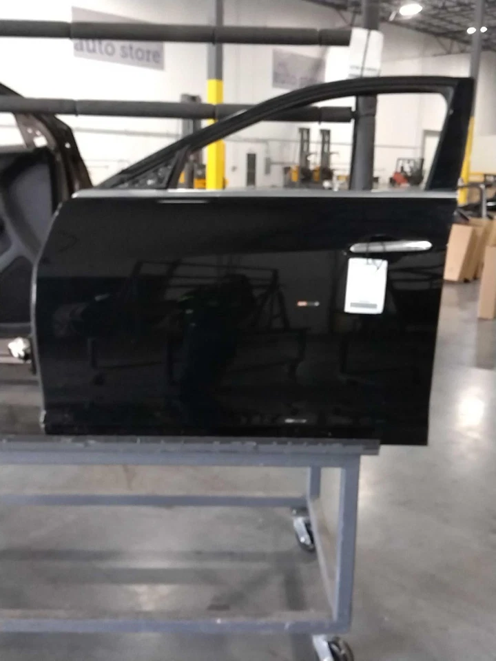 Cadillac CTS 2018 puerta izquierda negro 77 k millas fabricante de equipos originales usado NJ25-17626-442600 Foto 1 de 3