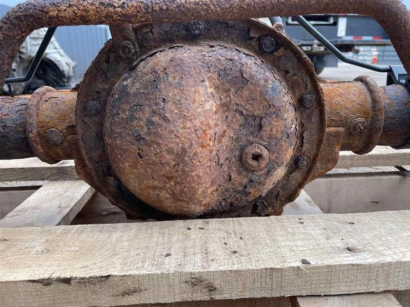 Used Rear Axle Assembly Rear fits: 2006 Hummer H3 increased capacity chassis pac Foto 1 de 4