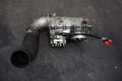 Dispositivo de medición distribuidor de combustible 70000650 OEM Ferrari 328 308 GTB GTS 1980-89 Foto 1 de 4