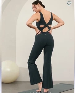 Athleta Salutation Flare Bodysuit | Chocolate | Large #415920 NEW - Picture 1 of 10