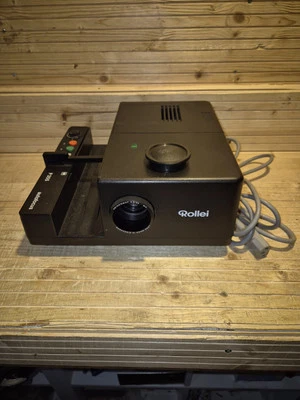 Rollei P 355 Automat Projector Vintage Powers On Lights Up Manual X2 Read Below - Image 1 of 4