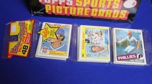 Paquete de rack de béisbol Topps 1985 con estrellas mostrando a Mike Schmidt Sandberg Garvey - Imagen 1 de 2