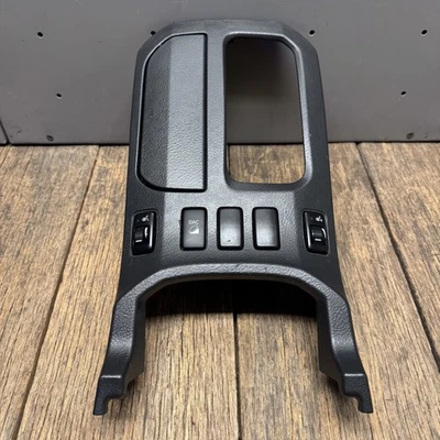 2003-2005 Toyota 4 Runner Automatic  Shifter Bezel w/Heated Seat Buttons OEM Foto 1 de 4