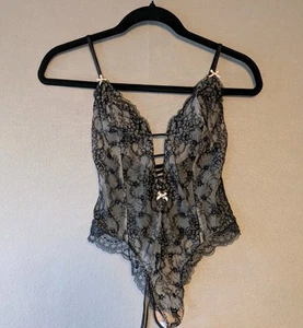 Victoria Secret Black Lace Lace-Up Thong Bodysuit Lingerie One Piece Women's S - Picture 1 of 11