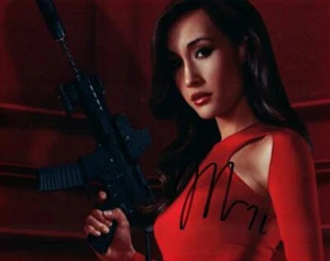 Maggie Q signed 8x10 photo picture autographed good looking plus COA - Picture 1 of 1