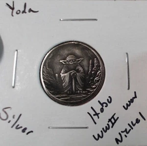 HOBO Yoda Star Wars Hecho de un Níquel Guerra de Plata REAL SEGUNDA GUERRA MUNDIAL FIRMADO - Imagen 1 de 2