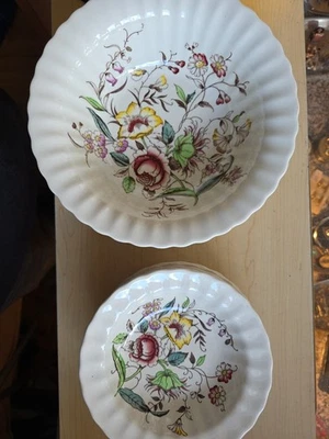 Vintage DEE CEE POTTERY BOWLS CRANBROOK - Image 1 of 4