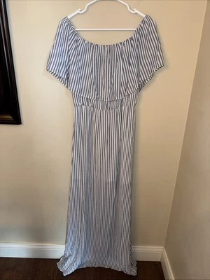 Maxi Vestido Alice + Olivia Grazi Talla 6 Hombro Descubierto Maxi Pin Rayas Sin Corbata Foto 1 de 4