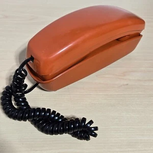 Bell System Trimline telefon ścienny pomarańczowy przycisk działa - Zdjęcie 1 z 4