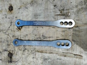 2001 2004 SUZUKI GSXR 1000 LRC REAR ADJUSTABLE LOWERING LINKS - Picture 1 of 6