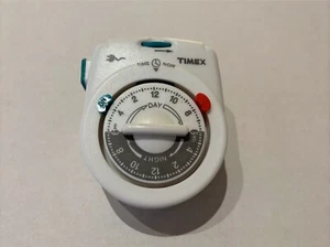 Timex TX12620X Plug In Wall Light Timer - Picture 1 of 1
