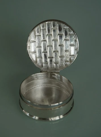 1990s Raised Geometric Design STERLING Silver HINGED Pill BOX New Old Stock Cover
