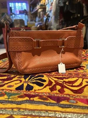 Dkny De Colección Y2K Naranja Hobo Cuero Monedero Foto 1 de 4