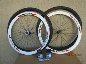 NEW 700 X 25 C WHITE FIXIE BICYCLE RIM SET & TIRES ROAD OR FIXIE BIKE, TRACK - Picture 1 of 6