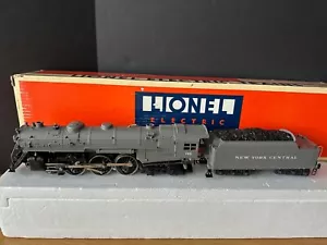 LOCOMOTIVA LIONEL 6-18002 NYC HUDSON 4-6-4 + TENDER SCALA O NUOVA - Foto 1 di 12