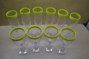 TUPPERWARE ILLUSIONS ALEGRA WINE GLASSES x 4 Champagne Flutes x 6 Avocado - Picture 1 of 5