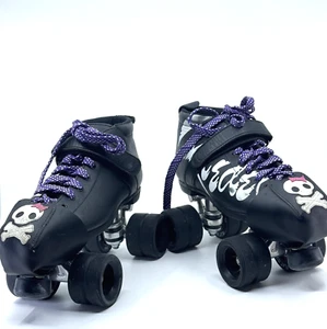 Riedell Vixen 165 Quad Speed Skates Graffiti Signature Black Size 8 Roller Derby - Picture 1 of 13
