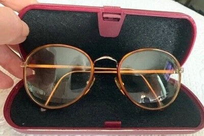 GAFAS VINTAGE OLEG CASSINI TORTUGA HECHAS EN ITALIA CON ESTUCHE RÍGIDO BORGOÑA Foto 1 de 4