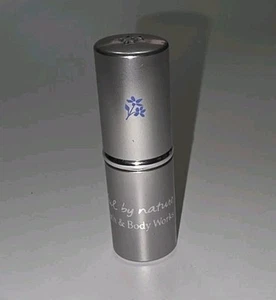 Vintage 90’s Feel Good Lipstick-Crabapple-Beauty By Nature-Bath&Body Works (3H) - Picture 1 of 5