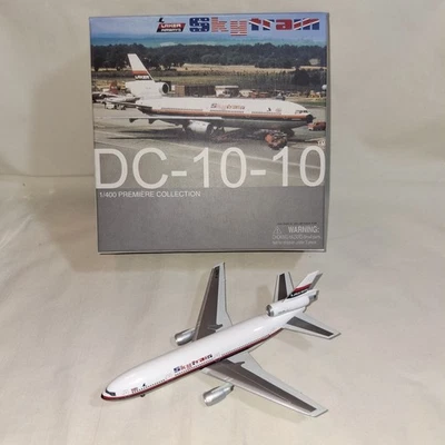 Dragon Wings 1:400 Laker Airways Skytrain DC-10-10 registro G-AZZC - Imagem 1 de 4