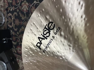 DEMO OF EXACT - Paiste 18 Formula 602 Modern Essentials Crash - 1459g - Bild 1 von 2