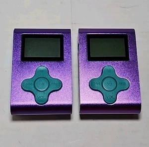 Pack Of 2 Eclipse Fit Clip 4GB MP3 Player (PURPLE) (Won't Charge) For Parts - Picture 1 of 5