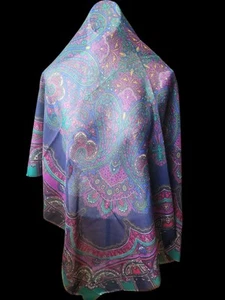 Vintage Made in Italy 100 Polyester Square Scarf Paisley 45x45 Very Nice! - Picture 1 of 6