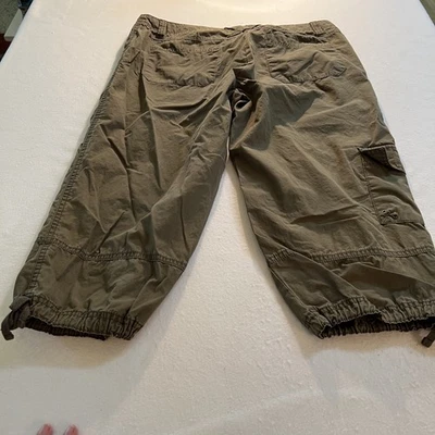 Pantalones cargo capri Izod para mujer talla 12 verde oliva con cordón Foto 1 de 4