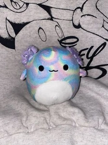 2022 Vivie The Axolotl Mystery Squad 4 Inch Capsule Squishmallow - Picture 1 of 2
