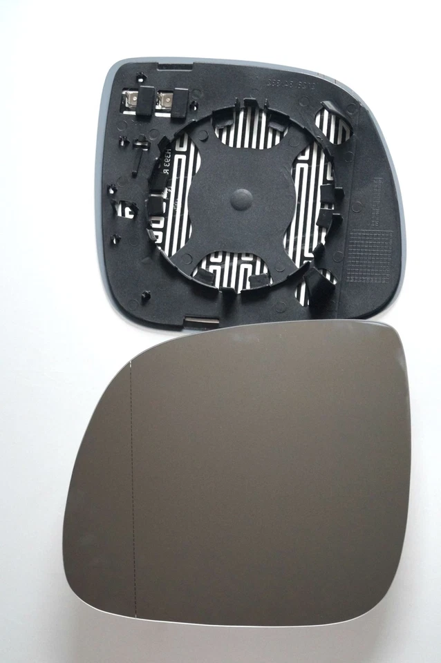 LEFT DOOR MIRROR GLASS ASPHERIC HEATED FITS VW TOUAREG 2007-2010 - Image 1 of 1