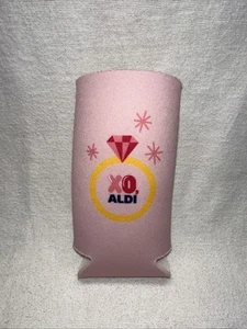 Aldi Tall Skinny Can Koozie XO Pink Diamond Ring Logo Bachelorette Hochzeit - Bild 1 von 2