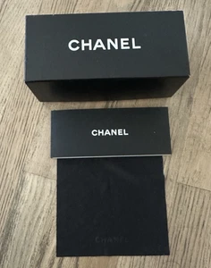 Chanel Original Sonnenbrille Box Booklet nur Putztuch Set ohne Brille/Etui - Bild 1 von 4
