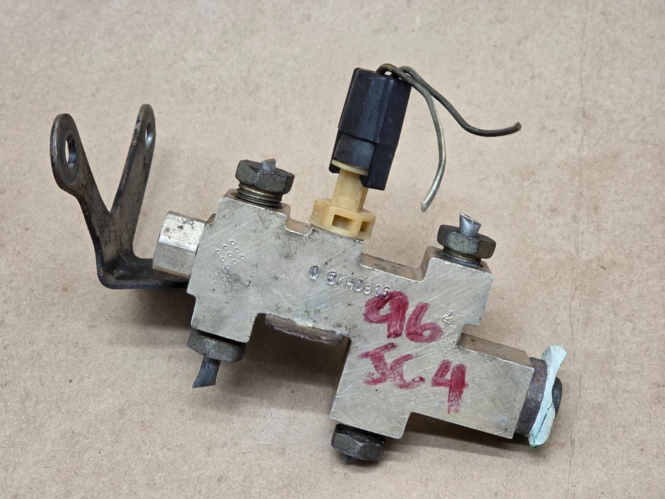 Jeep Grand Cherokee 1994-1997 4x4 válvula dosificadora de freno 4 líneas Foto 1 de 4