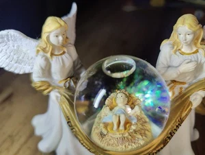 Jesus Snow Globe In Angel Music Box - Picture 1 of 21