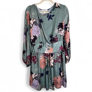 Ella Moon grün Blumen Langarm Minikleid Damen M Boho Bauern gesmokt Neu mit Etikett - Bild 1 von 11