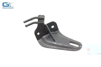 Soporte silenciador trasero izquierdo Lexus NX300 2015-2021 OEM Foto 1 de 4