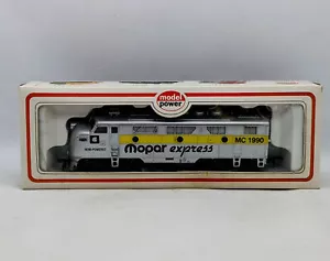 Model Power 6924-1 HO Scale Mopar Express MC 1990 F3 Locomotive #6739-1 - Picture 1 of 4