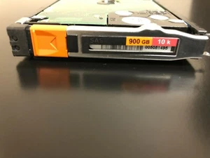 EMC 005051495 900GB 10K 2.5" 520bps SAS HDD Drive for VMAX - Picture 1 of 2