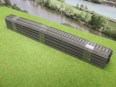 Märklin H0 Bundle Straight C-Tracks 5 Pieces (WM) E2063 - Image 1 of 3