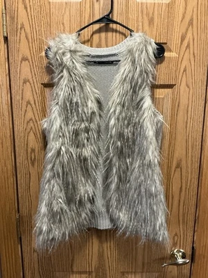 Maurices Faux Fur Open Vest XL EUC — 第 1/4 张图片