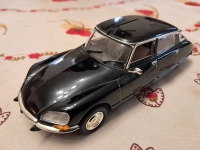 CITROEN   DS 20 CONFORT 1972   1/43 NOREV - Photo 1/2