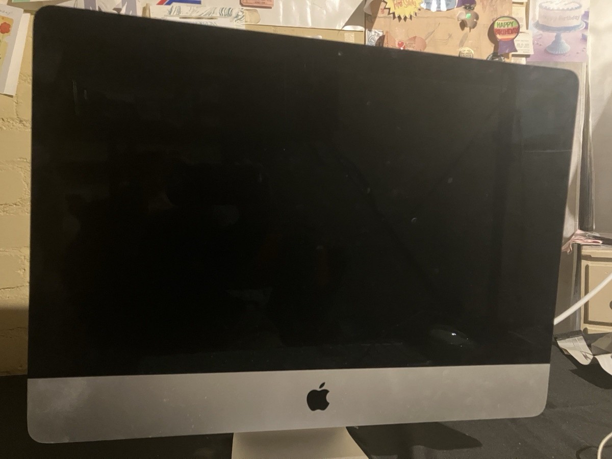 Apple iMac Mac OS X 10.10, Yosemite Apple Desktops & All-In Apple iMac Mac OS X 10.10, Yosemite Apple Desktops & All-In