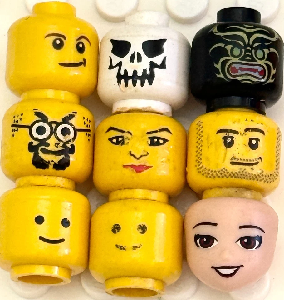 LEGO LEGO😊🌟 BULK LOT minifigure HEADS BOYS GIRLS CHILDREN ADULT TOYS ......... - Image 1 of 1