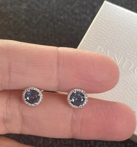 GENUINE PANDORA SterlingSilver Blue Round Sparkle Stud Earrings 296272C01 £60.00 - Picture 1 of 12
