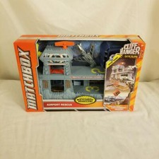 UPC 746775099558 product image for Matchbox Cliff Hanger Airport Rescue 2011 Mattel X0361 BNIP NRFP NEW VHTF | upcitemdb.com