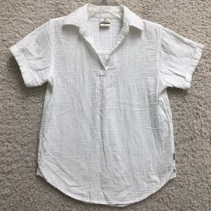 Magellan Outdoors Top Shirt Small Adult White V Neck Short Sleeve Blouse Womens - Picture 1 of 8