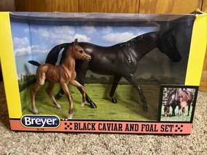 Breyer 1740 Black Caviar And Foal Set, New - Picture 1 of 9