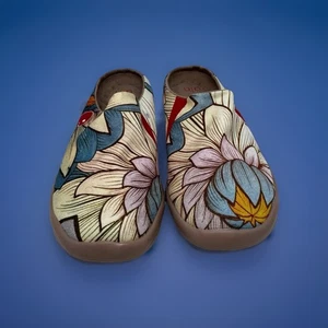 Wmns Size8 UIN W1122487 LY Toledo Nelumbo SlipOn Multicolor Canvas Loafers Clean - Picture 1 of 14