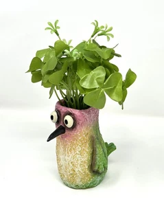 7.5" Potted Flit HUMMINGBIRD Blob House Mini pot with faux Silk Clover Shamrock - Picture 1 of 5