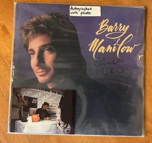 Barry Manilow - Barry Manilow SIGNED Cover, Sealed Album & Photo Signing AL 8570 - Picture 1 of 19